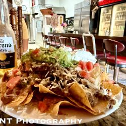 Casa Garibay - Food and bar