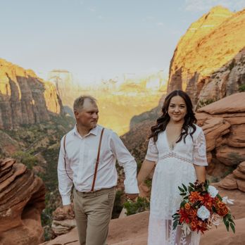 Zion Adventure Photog - Session Photography Near Me Zion Adventure Photog - Session Photography Near Me