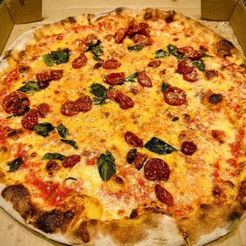 DeNuccis - Margherita - New American Near Me - Lincoln Park, Illinois DeNuccis - Margherita - New American Near Me - Lincoln Park, Illinois
