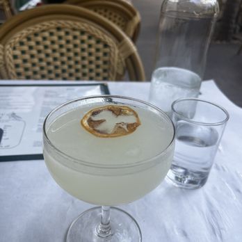 Bill’s Oyster - Lemon Drop Martini ($10 on HH) - Seafood Near Me - Austin, Texas