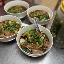 C R Noodle House Lao & Thai Restaurant - Duck noodle soup