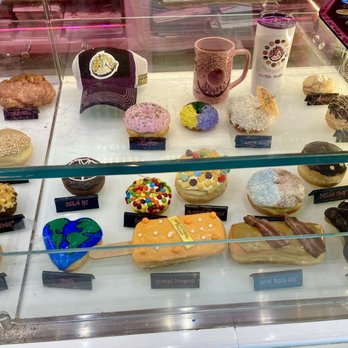 Voodoo Doughnut - Bakeries Near Me - Orlando, Florida Voodoo Doughnut - Bakeries Near Me - Orlando, Florida