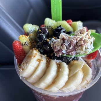 Banzai Bowls - Love the Banzai Bowl with apple juice - Acai Bowls Near Me - Haleiwa, Hawaii Banzai Bowls - Love the Banzai Bowl with apple juice - Acai Bowls Near Me - Haleiwa, Hawaii