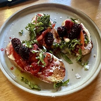 Zinfandel Grille - Bruschetta - New American Near Me - Sacramento, California Zinfandel Grille - Bruschetta - New American Near Me - Sacramento, California