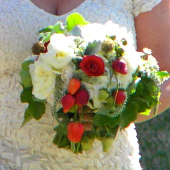 Sixpence Floral Design - Floral Designers Near Me Sixpence Floral Design - Floral Designers Near Me