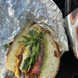 #1 breakfast sandwich - bacon, egg, cheese, tomato, pesto, arugula