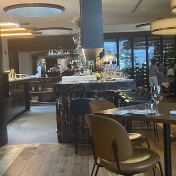 Mr Porter - View of chefs station. Provided a great dining experience. - Steakhouses Near Me - Barcelona, B Mr Porter - View of chefs station. Provided a great dining experience. - Steakhouses Near Me - Barcelona, B