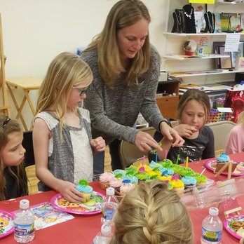 Studio Nafisa - Awesome Art Birthday Parties at studio nafisa - Art Schools Near Me - Aurora, Illinois