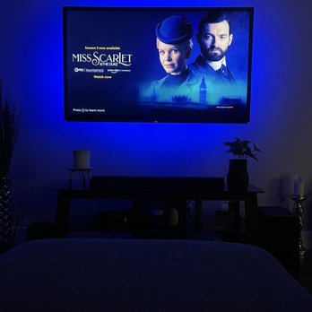 Pro TV Wall Mount Installation - Tv mounted on wall with hidden wires. - TV Mounting Near Me - Hollywood, California