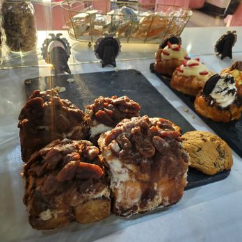 Spirit Made Cakes - Custom Cakes Near Me - Clovis , California Spirit Made Cakes - Custom Cakes Near Me - Clovis , California