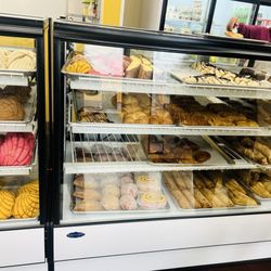 La Reyna Bakery