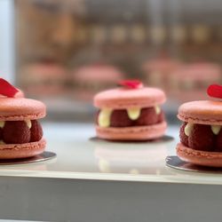 Mjomii Dessert & Coffee House - Mini ispahan