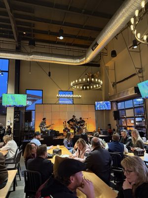 2 Silos Brewing Co. by null