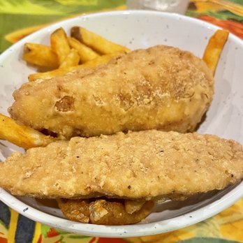 Cheeseburger In Paradise - Kids chicken strips - Burgers Near Me - Honolulu, Hawaii