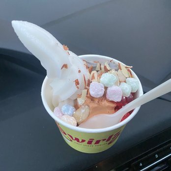 Swirlz Soft Serve Parlor - Ice Cream & Frozen Yogurt Near Me - San Marino, California
