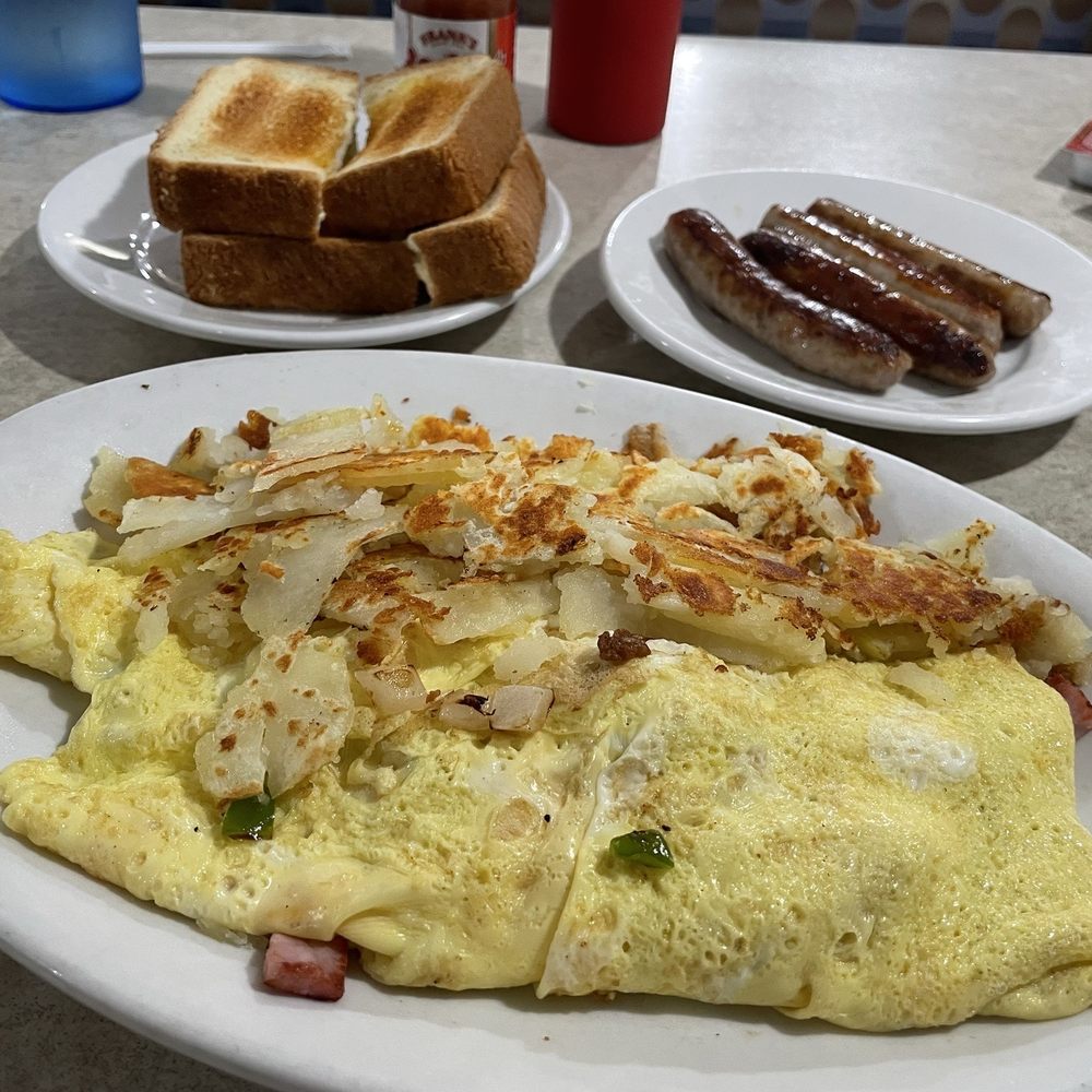 Liberty Family Dining - Western omelette, white toast, sausage links. - Breakfast & Brunch Near Me - Flushing, Michigan Liberty Family Dining - Western omelette, white toast, sausage links. - Breakfast & Brunch Near Me - Flushing, Michigan