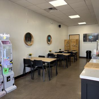 CoCo SHACK - Interior - Beverage Store Near Me - Phoenix, Arizona