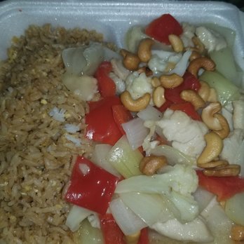 China Kitchen - Cashew chicken w/ fried rice - Chinese Near Me - Las Vegas, Nevada