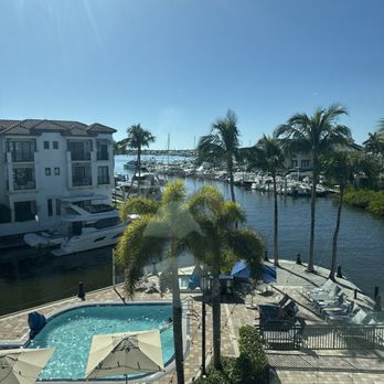 Naples Bay Resort - A view of Naples bay - Resorts Near Me - Naples, Florida Naples Bay Resort - A view of Naples bay - Resorts Near Me - Naples, Florida