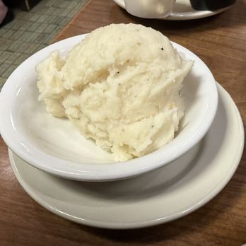Cattlemen's Steakhouse - Mashed Potato Side Included with Entree - Steakhouses Near Me - Oklahoma City, Oklahoma Cattlemen's Steakhouse - Mashed Potato Side Included with Entree - Steakhouses Near Me - Oklahoma City, Oklahoma