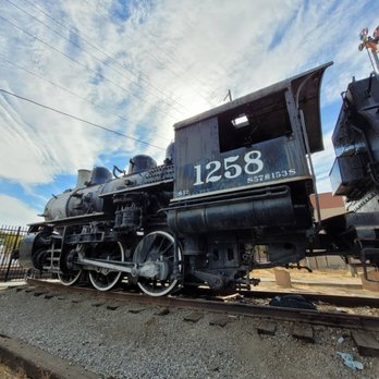 Amtrak - Martinez - Train Stations Near Me - Martinez, California