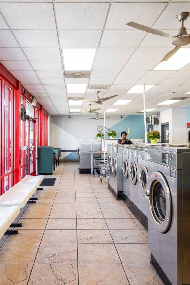 THE LAUNDRY CENTERS 19 Photos 902 Donald Lee Hollowell Pkwy NW