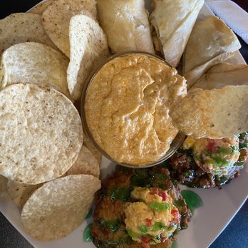 The Downtown Chief - Sampler plate - Buffalo dipping sauce - egg rolls - fried green tomatoes - American Near Me - Gadsden, Alabama The Downtown Chief - Sampler plate - Buffalo dipping sauce - egg rolls - fried green tomatoes - American Near Me - Gadsden, Alabama