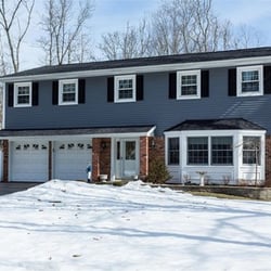 Douglas Elliman Real Estate - Smithtown