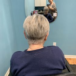 Anthony's Hair & Color Studio
