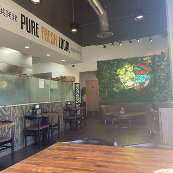 Nash & Smashed - The dining area - Burgers Near Me - Manassas, Virginia Nash & Smashed - The dining area - Burgers Near Me - Manassas, Virginia