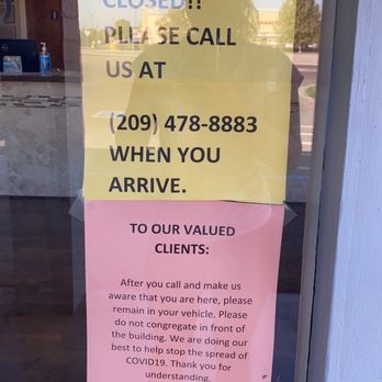 Walker Veterinary Hospital - No Notice in front of building letting you know you can't come in with pet. 10.21.20 - Veterinarians Near Me - Stockton, California Walker Veterinary Hospital - No Notice in front of building letting you know you can't come in with pet. 10.21.20 - Veterinarians Near Me - Stockton, California