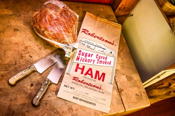 Robertson’s Hams The Choppin Block by null