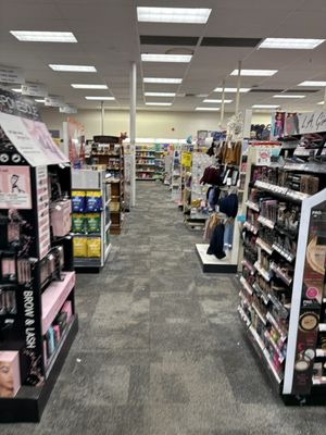 CVS PHARMACY - Updated December 2025 - 16 Photos & 25 Reviews - 106 ...