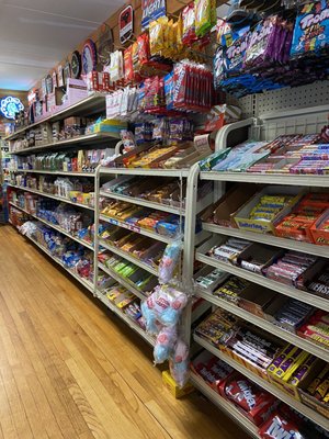 Lee Robinson General Store by null