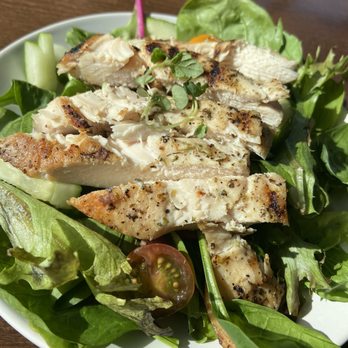 Kitchen Eighty-Eight - Side salad with chicken added. The chicken is amazing! - Food Trucks Near Me