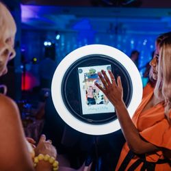 Tidewater Photobooth - Our popular #WAVERoamer Booth