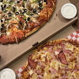 House Combo (top) & Hawaiian (bottom) House Combo (top) & Hawaiian (bottom)