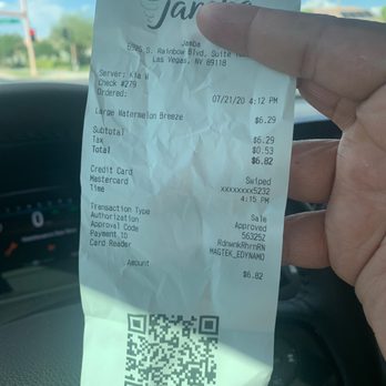 Jamba - Didn't even ring it up correctly so why he is he so sure he made it correctly - Juice Bars & Smoothies Near Me - Las Vegas, Nevada