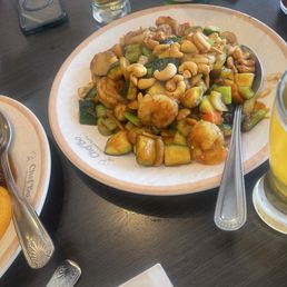 Cashew shrimp Cashew shrimp