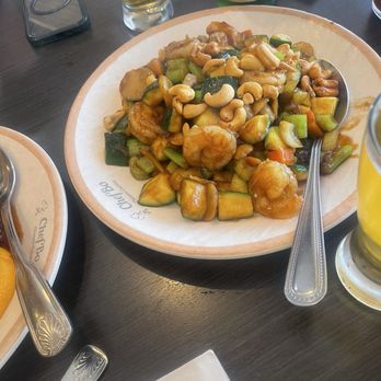 Chef Bo - Cashew shrimp - Chinese Near Me - Elk Grove, California Chef Bo - Cashew shrimp - Chinese Near Me - Elk Grove, California