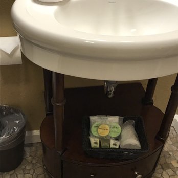 Sunset Inn - Too Small vanity in bathroom - Hotels Near Me - Pacific Grove, California
