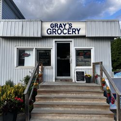 Gray's Grocery - Store front