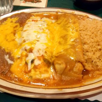 El Gitano Mexican Restaurant - Combo #9 Chile Relleno and Tamale - Mexican Near Me - Bellingham, Washington El Gitano Mexican Restaurant - Combo #9 Chile Relleno and Tamale - Mexican Near Me - Bellingham, Washington