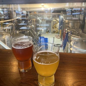 Five Dimes Brewery - Hefeweizen and Marzen - Breweries Near Me - Westwood, New Jersey Five Dimes Brewery - Hefeweizen and Marzen - Breweries Near Me - Westwood, New Jersey