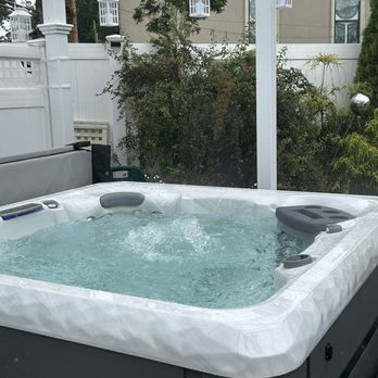 Suntek Pools & Spas - Master Spa by Suntek Pools & Spas - Hot Tub & Pool Near Me - Farmingdale, New York Suntek Pools & Spas - Master Spa by Suntek Pools & Spas - Hot Tub & Pool Near Me - Farmingdale, New York