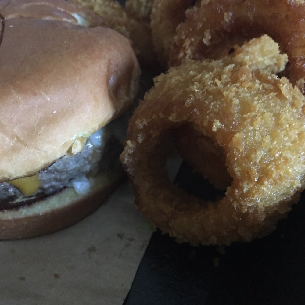 The Burger Place - Disappointing burger and rings - Burgers Near Me - Atlanta, Georgia
