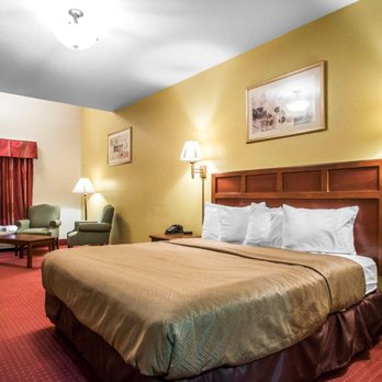 Econo Lodge - Hotels Near Me - Anderson, Missouri