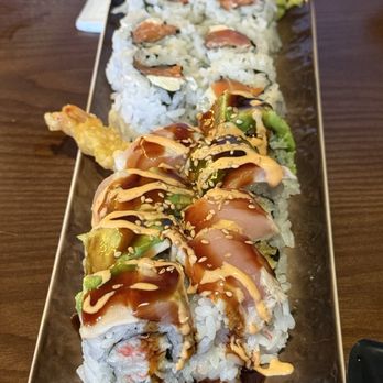 Sushi Uma - Hottie Roll Philadelphia Roll - Sushi Bars Near Me - San Francisco, California Sushi Uma - Hottie Roll Philadelphia Roll - Sushi Bars Near Me - San Francisco, California