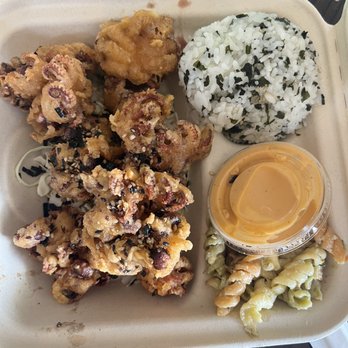 Pioneer Saloon - Fried Baby tako plate - Japanese Near Me - Honolulu, Hawaii Pioneer Saloon - Fried Baby tako plate - Japanese Near Me - Honolulu, Hawaii