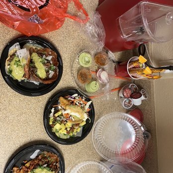 Pablito's Tacos - Queso Tacos..cod taco..alpastor vampiro ..asada taco - Peruvian Near Me - Burbank, California